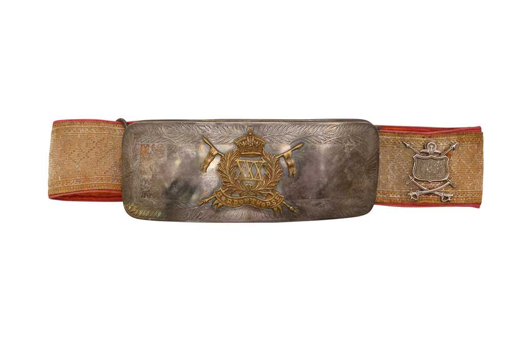 Lot 110 - A GORDANS HORSE SHOULDER BELT POUCH