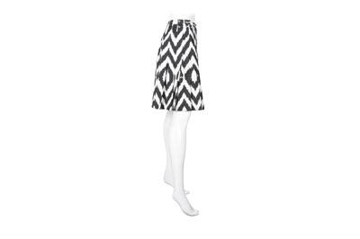 Lot 461 - Prada Monochrome Cotton Pleat Skirt - Size 40