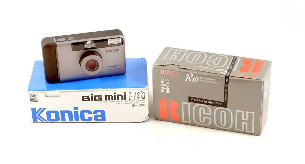 Lot 342 - Konica Big Mini & an Unopened Ricoh R10