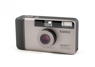 Lot 342 - Konica Big Mini & an Unopened Ricoh R10 Compact Film Camera.