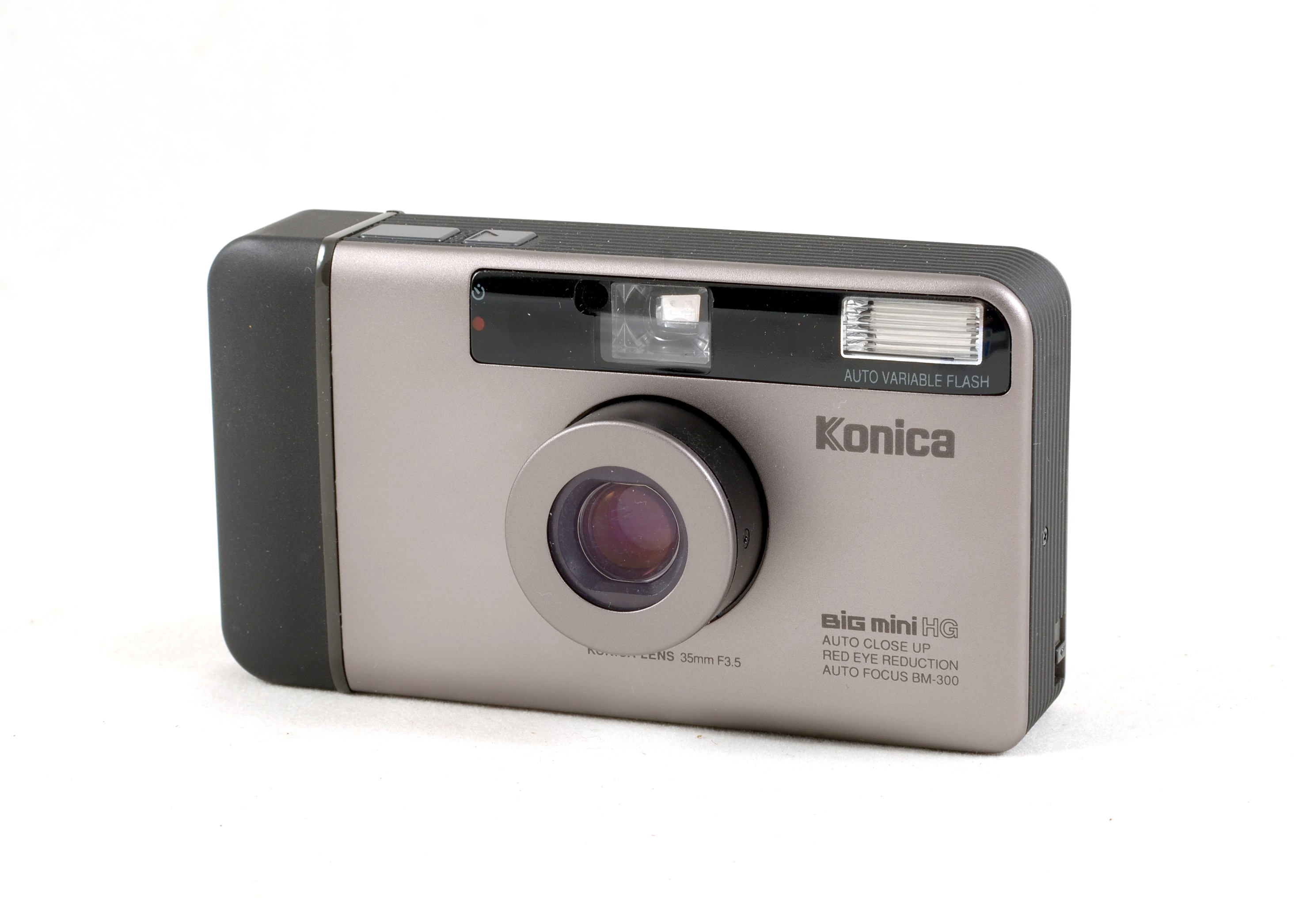 Lot 342 - Konica Big Mini & an Unopened Ricoh R10