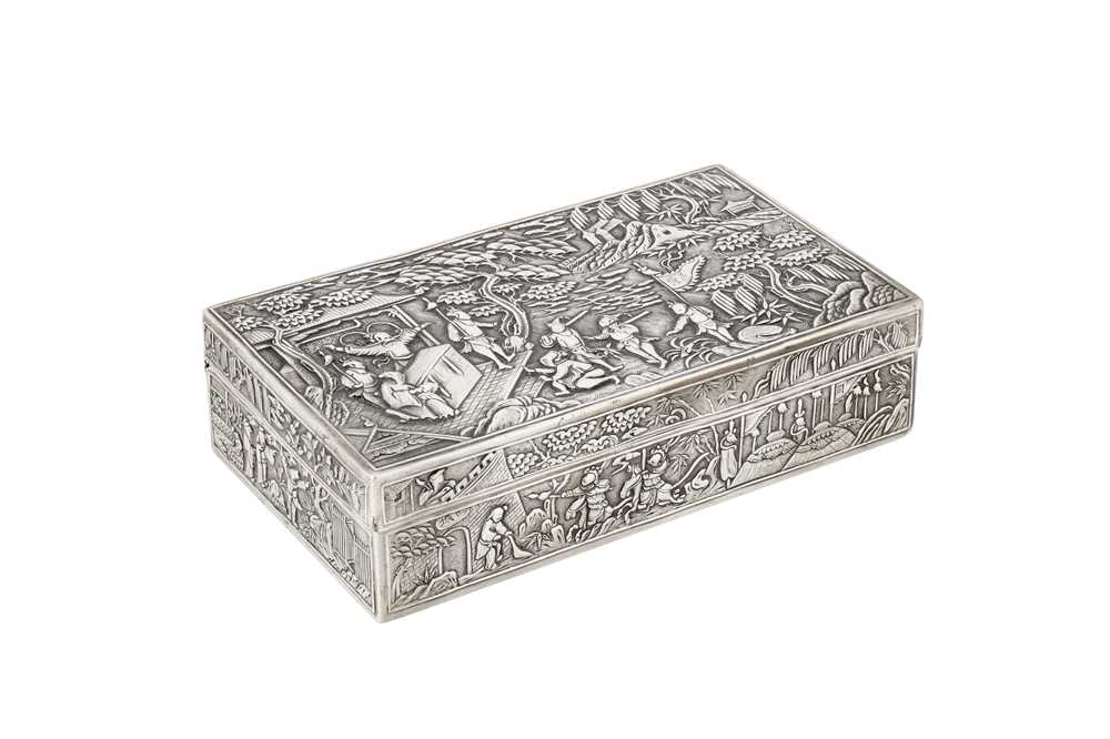 Lot 141 - An early 20th century Thai silver cigarette box, probably Bangkok circa 1910 by Xun, retailed by Wen Bao