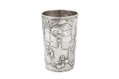 Lot 156 - A late 19th century Chinese Export silver beaker, Canton circa 1880 by Bao Feng retailed by Wang Hing