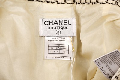 Lot 489 - Chanel Cream Wool Trouser Suit - Size 40