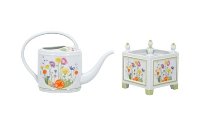 Lot 205 - A 20TH CENTURY RAYNAUD & CO. LIMOGES WATERING CAN AND CACHE POT