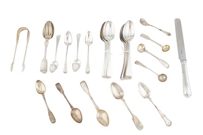 Lot 112 - A mixed group of sterling silver flatware
