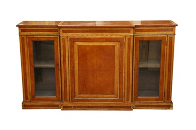 Lot 337 - A VICTORIAN BREAKFRONT CREDENZA/SIDEBOARD