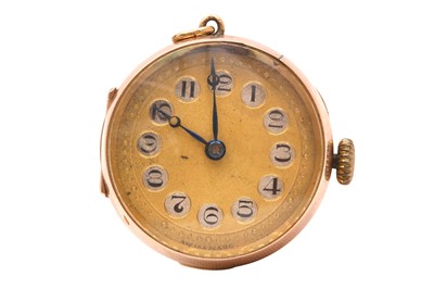 Lot 76 - AN EARLY 20TH CENTURY 9CT GOLD WATCH