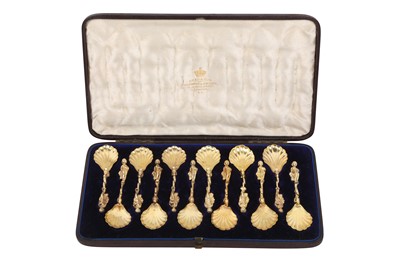 Lot 102 - 19TH CENTURY SILVER SALT SPOONS