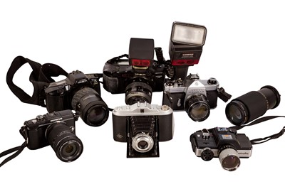 Lot 487 - A Olympus Pen E-PL2 with Other Cameras