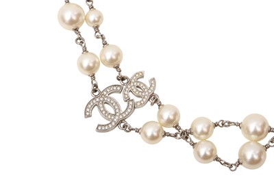 Lot 511 - Chanel Ivory Pearl Sautoir Necklace