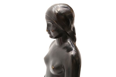 Lot 35 - AN ART DECO BRONZE FIGURE OF A WOMAN