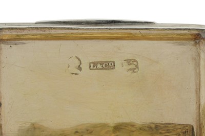 Lot 10 - A George IV sterling silver vinaigrette, Birmingham 1821 by Lawrence and Co