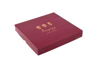 Lot 173 - Sultan of Saudi Arabia - A cased Elizabeth II parcel gilt sterling silver presentation dish, London 1994 by Asprey