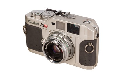 Lot 348 - A Rollei 35 RF Rangefinder Camera