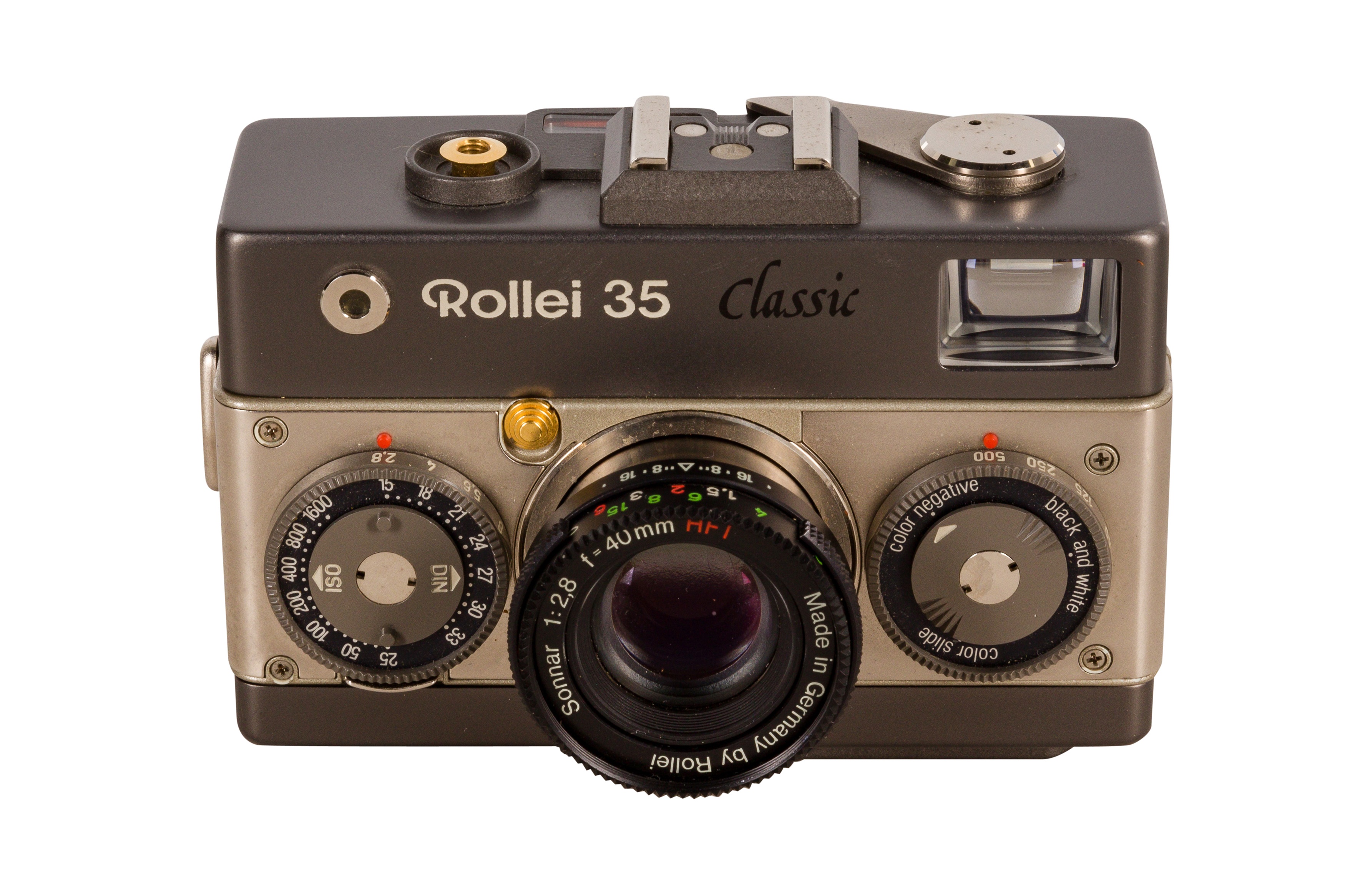 Lot 345 - A Rollei 35 Classic Viewfinder Camera