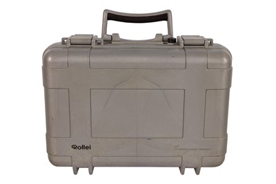 Lot 119 - A Rolleiflex 3003 Traveller 35mm SLR Outfit