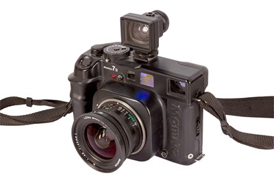 Lot 109 - A Mamiya 7II Medium Format Rangefinder Camera
