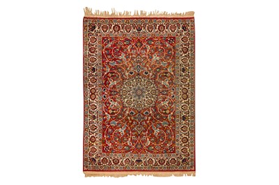 Lot 94 - A VERY FINE ISFAHAN RUG, CENTRAL PERSIA
