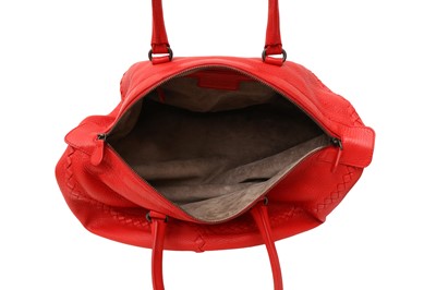 Lot 42 - Bottega Veneta Red Cervo Disk Bag