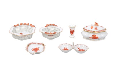 Lot 213 - A COLLECTION OF HEREND 'APPONYI ORANGE' PATTERN PORCELAIN
