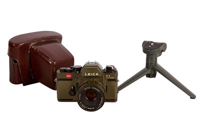 Lot 362 - A Leica R3 Electronic Safari SLR Camera