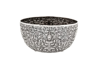 Lot 124 - A mid-20th century Thai unmarked silver bowl, circa 1950