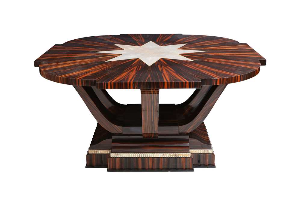 Lot 37 - A LARGE ART DECO STYLE COROMANDEL CENTRE TABLE