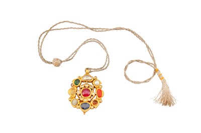 Lot 484 - A NAVRATNA NINE GEM-SET NECKLACE PENDANT