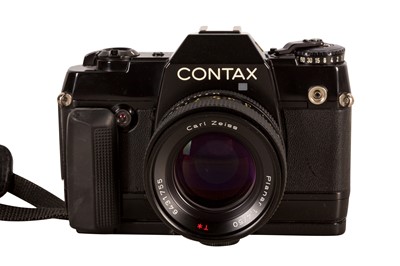 Lot 26 - A Contax 137 MA SLR Camera