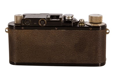 Lot 386 - A Leica III Mod F Rangefinder Camera