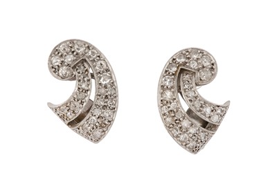 Lot 75 - A PAIR OF DIAMOND CLIPS