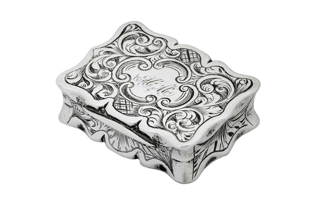Lot 8 - A Victorian sterling silver vinaigrette, Birmingham 1852 by Taylor and Perry