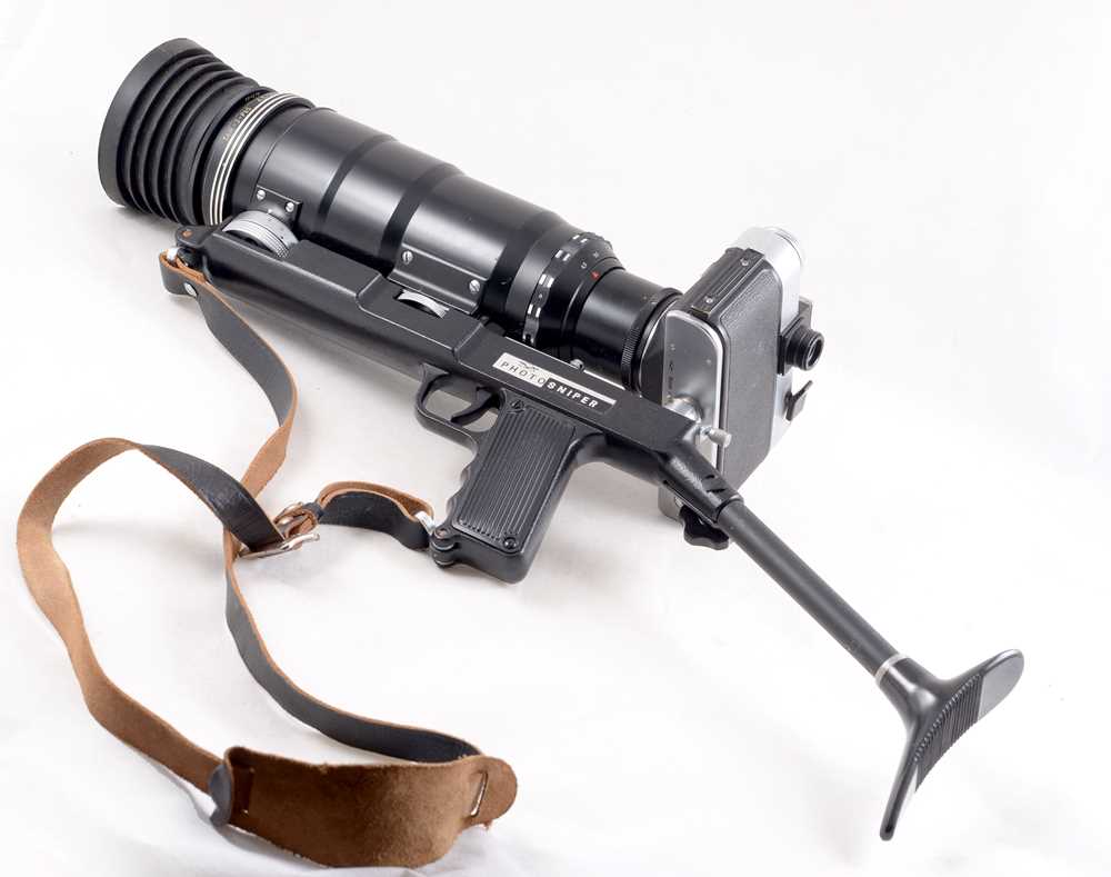 Lot 241 - Zenit ES Photosniper Camera.