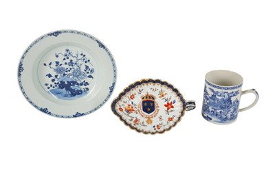 Lot 293 - THREE CHINESE EXPORT WARES, 18TH - 20TH CENTURY