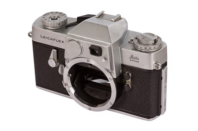 Lot 359 - A Leicaflex SL SLR Camera Body