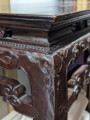 Lot 348 - A CHINESE HARDWOOD TABLE