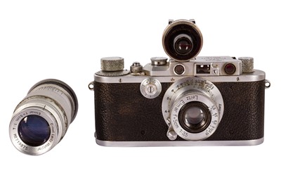 Lot 388 - A Leica III Rangefinder Camera Outfit