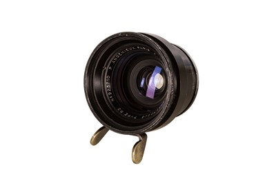 Lot 273 - A P. Angenieux 18.5mm f/2.2 Retrofocus Type R2 Lens