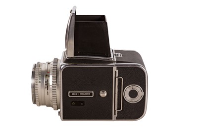 Lot 82 - A Hasselblad 500 C Medium Format SLR Camera