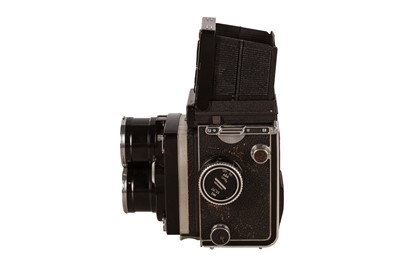 Lot 136 - A Rollei Tele-Rolleiflex TLR Camera