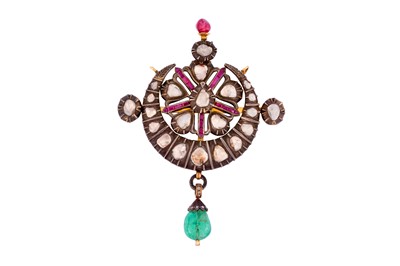 Lot 205 - A HEAVILY BEJEWELLED NAYA CHAND - NIYAM COMPOSITE PENDANT WITH DIAMONDS IN PACHCHIKAM SETTING