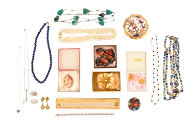 Lot 17 - A COLLECTION OF JEWELLERY