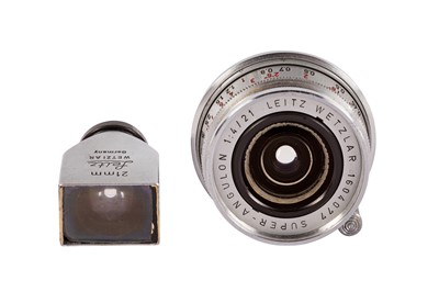 Lot 411 - A Very Early Leitz 21mm f/4 Super-Angulon Lens