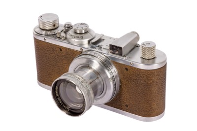 Lot 383 - A Chrome Leica Standard Camera