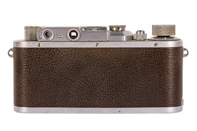 Lot 375 - A Leica IIIa Rangefinder Camera