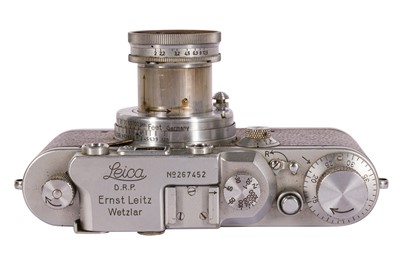 Lot 375 - A Leica IIIa Rangefinder Camera