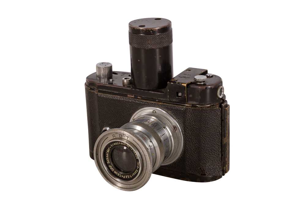 Lot 332 - A Berning Robot II "Luftwaffen Eigentum" Viewfinder Camera