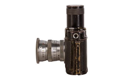Lot 332 - A Berning Robot II "Luftwaffen Eigentum" Viewfinder Camera