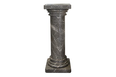 Lot 498 - A GREY MARBLE COLUMNNAL SCULPTURE STAND, 20TH CENTURY
